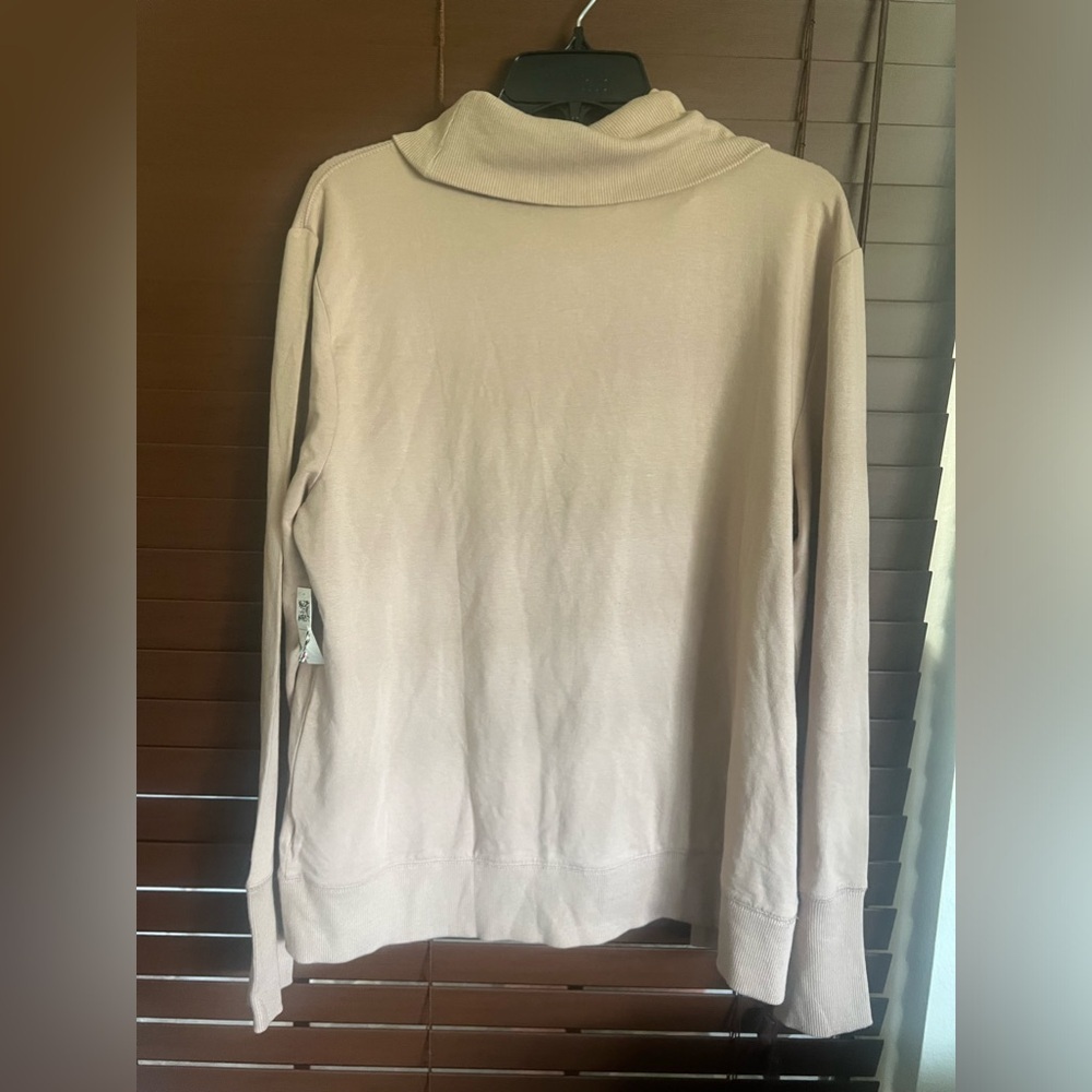 Tan Turtle neck sweatshirt - Picture 3 of 7